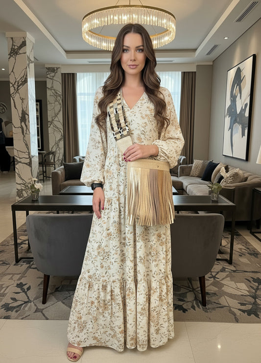 Cómo llevar la bandolera con flecos que marcará tendencia este otoño 2025