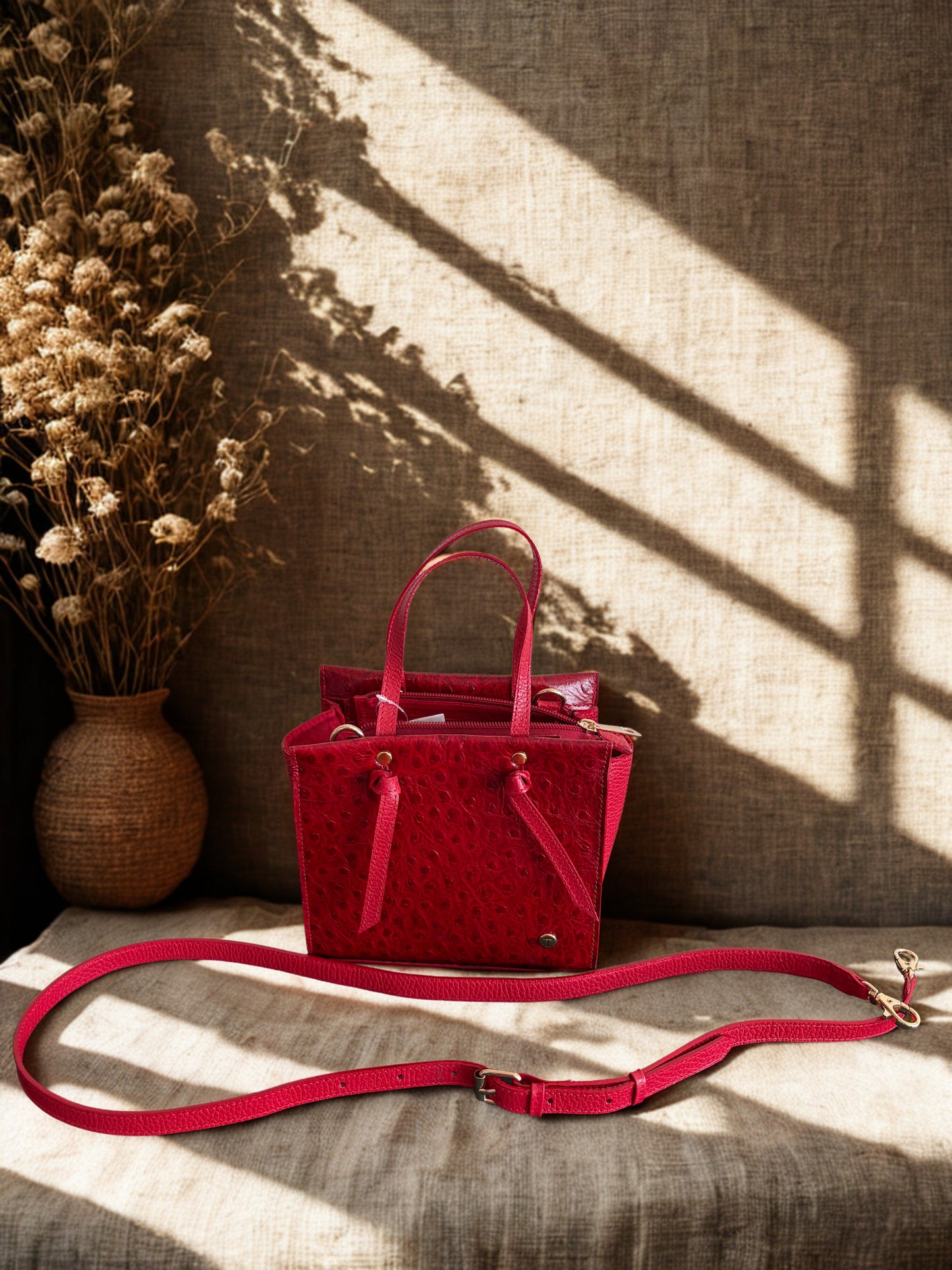 Bolso Martina Petite - Rojo Intenso.